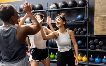 ممارسة الرياضة لمدة ساعتين فقط أسبوعياً تقلل خطر الإصابة بأمراض القلب، فما القصة؟