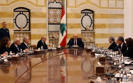 الحكومة اللبنانية تعقد جلستها الأولى في بعبدا... وتشكّل لجنة صياغة البيان الوزاري