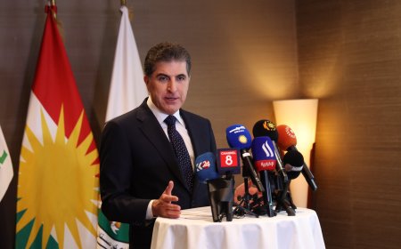 السيد نيجيرفان البارزاني مصرحا:"اليوم، تدور توجهاتنا وعلاقاتنا مع بغداد في هذا الإطار، كيف يمكن أن نعمل كفريق مشترك على خدمة العراق بكل مكوناته".