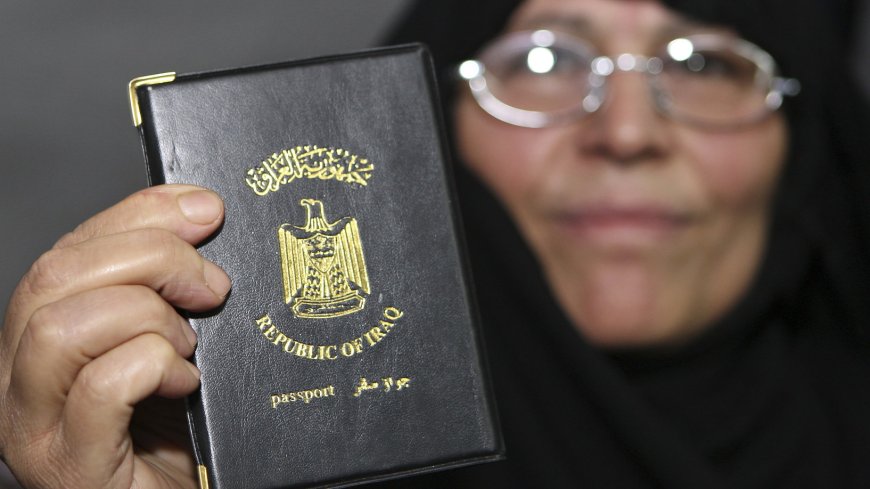 بغداد تتخذ موقفا بشأن عراقيين سُحبت منهم الجنسية الكويتية