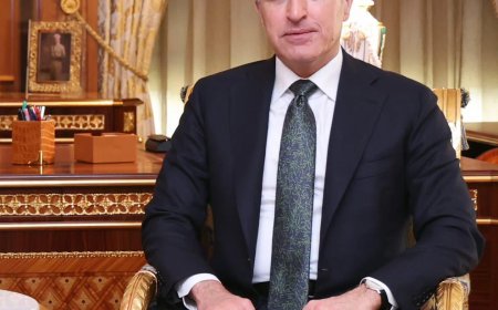 في طهران ومؤتمرها هناك نيجيرفان بارزاني متحدثا ومحاورا واستراتيجيا