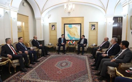 زيارة نيجيرفان بارزاني إلى طهران تتصدر اهتمامات الإعلام الإيراني