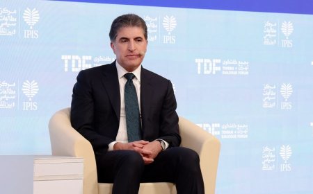 بارزاني من طهران: خلاصنا في تطبيق الدستور