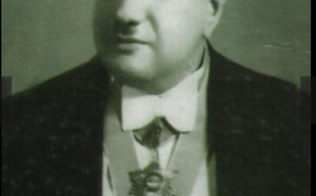 عبد المجيد علاوي: سيرة سياسية وإدارية في العهد الملكي العراقي (1898–1991) دراسة تحليلية في أدواره البرلمانية والتنفيذية ضمن منظومة الحكم الملكي