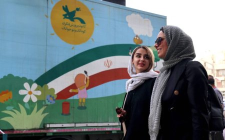 الحياة تعود تدريجا لطهران والقلق من المستقبل قائم