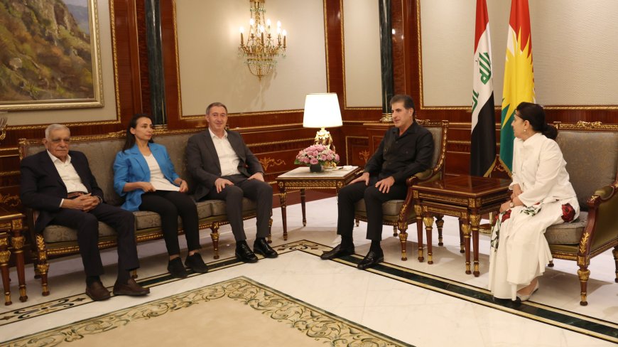 الرئيس نيجيرفان بارزاني يشيد بخطوات عملية السلام