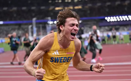 Armand Duplantis, dünya rekorunu bir kez daha geliştirdi