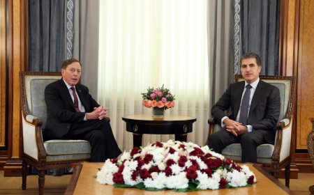 الرئيس نيجيرفان بارزاني يستقبل السيد ديفيد بتريوس