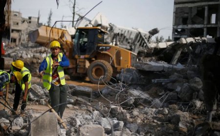 Gazze'nin yeniden inşası için İngiltere'de kritik zirve: Hangi ülkeler katılıyor?