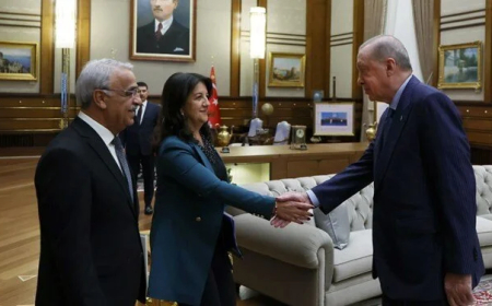 Cumhurbaşkanı Erdoğan, DEM Parti Heyeti'yle Beştepe'de görüştü