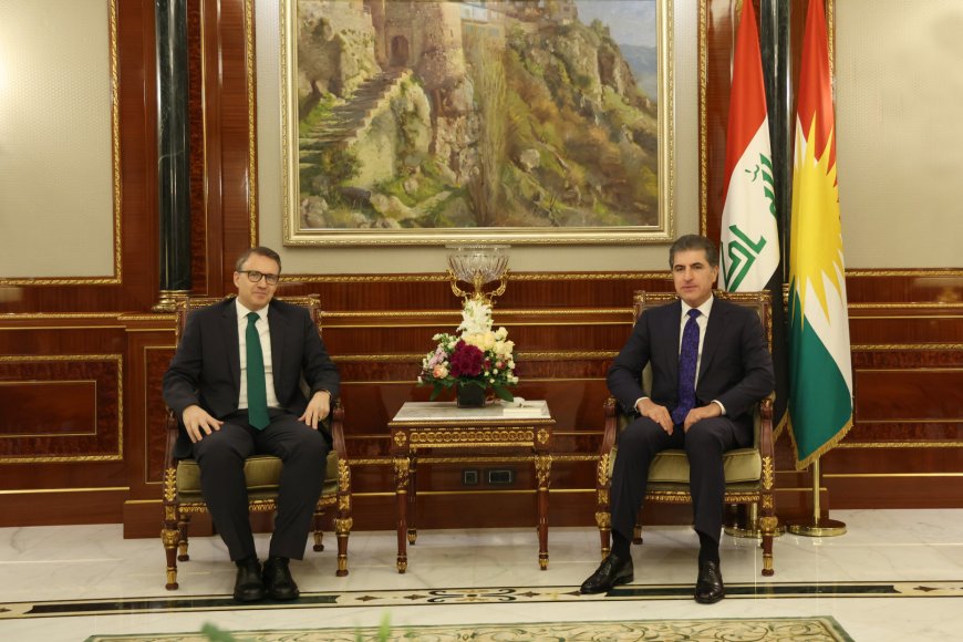 الرئيس نيجيرفان بارزاني يجتمع مع السفير التركي لدى العراق