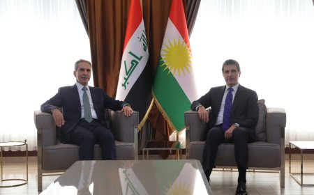 الرئيس نيجيرفان بارزاني يجتمع مع القاضي فائق زيدان