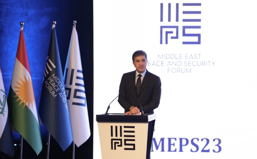 عندما يتحدث السياسي الواقعي بمثالية الواقعية السياسية...