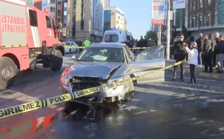 Şişli'de otomobil yayalara çarptı. 2 ölü, 5 yaralı