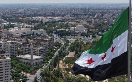 Suriye yeni para birimini piyasaya sürüyor