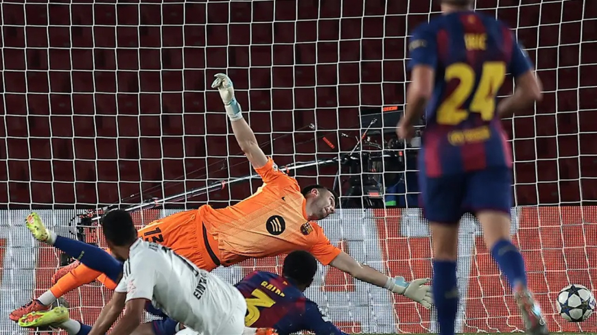 برشلونة يحقق انتصارا ثمينا ضد آينتراخت فرانكفورت