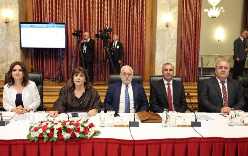 DEM Parti 'Süreç Raporu’nu kamuoyuna sundu: Barış Yasası talebi