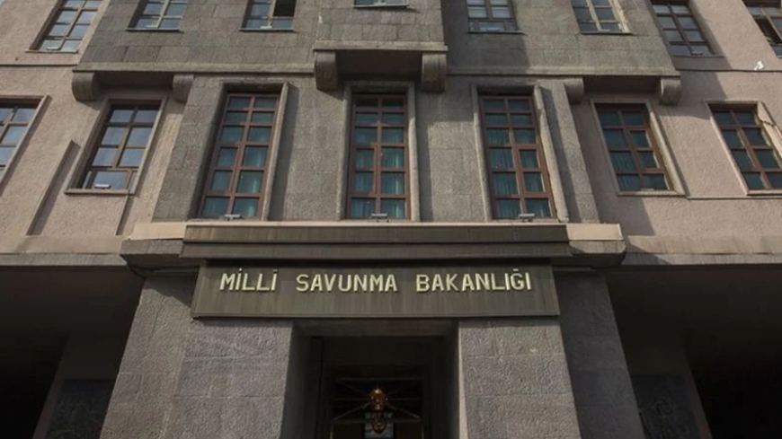 MSB duyurdu! Karadeniz'de kontrolden çıkan bir İHA düşürüldü