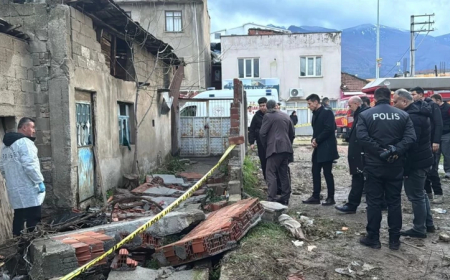 Şiddetli lodos can aldı! Duvarın altında kalan genç öldü: Yakınları sinir krizi geçirdi