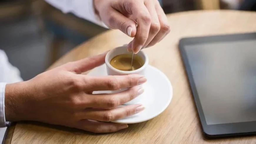 Kahve tüketen kadınlar dikkat! Uzmanlar açıkladı: İşte günde 1-3 fincan içmenin etkileri