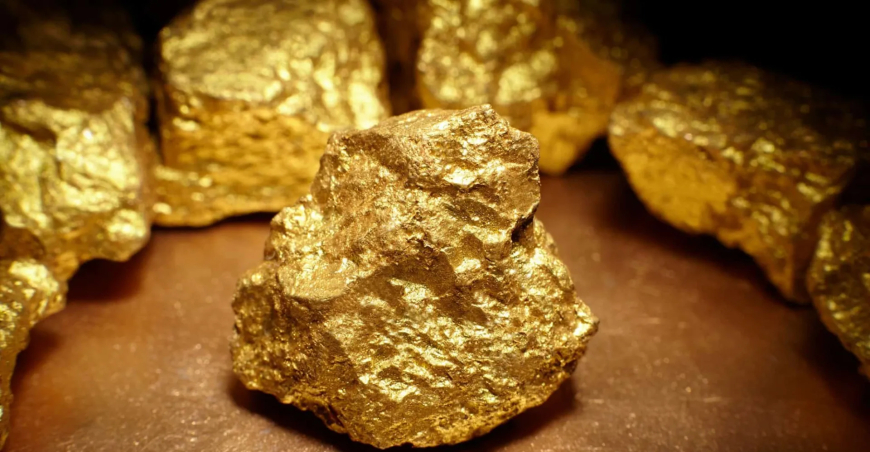 الذهب يواصل الصعود مع تراجع الدولار وترقب بيانات الوظائف الأميركية