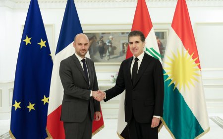 الرئيس نيجيرفان بارزاني يجتمع مع وزير الخارجية الفرنسي