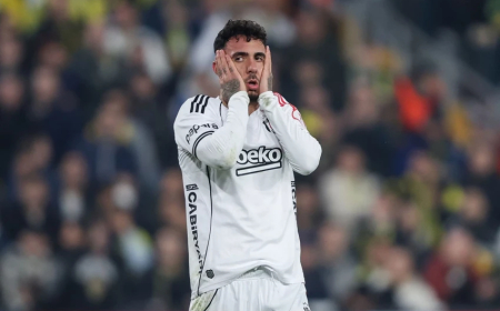 Beşiktaş’ta şok sakatlık! Kötü haber duyuruldu: Yıldız futbolcu Galatasaray derbisinde yok!