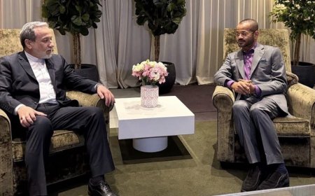 وزير الخارجية العُماني يعتزم لقاء فانس الجمعة في واشنطن لمناقشة جهود التوصل إلى اتفاق نووي مع إيران