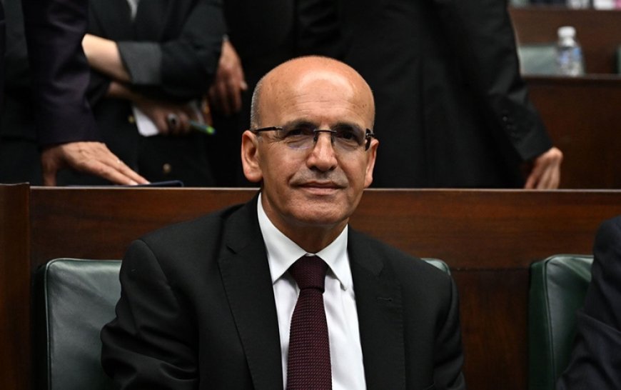 Bakan Şimşek, beklentilerin üzerinde seyreden enflasyonun sebebini açıkladı
