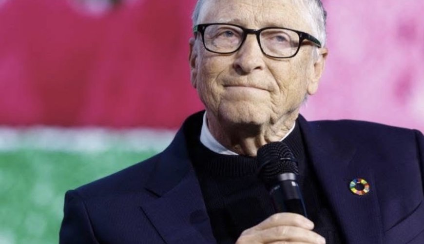 بيل غيتس يقرّ بأن علاقته بجيفري إبستين كانت "خطأ فادحاً"