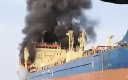 وكالة مهر الإيرانية: استهداف ناقلة نفط رفضت الامتثال لتحذيرات الحرس الثوري في مضيق هرمز  .