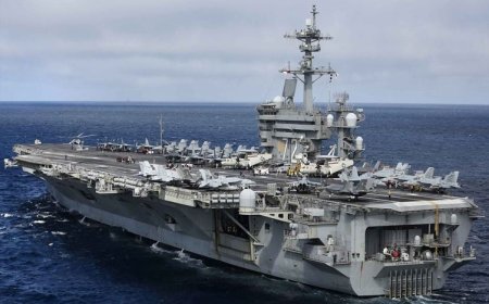 İran: Abraham Lincoln Uçak Gemisi 4 füzeyle hedef alındı