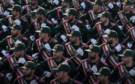 الحرس الثوري الإيراني بعلن أن صواريخه استهدفت مكتب رئيس الوزراء الإسرائيلي بنيامين نتانياهو ومقر قائد القوات الجوية الإسرائيلية. 