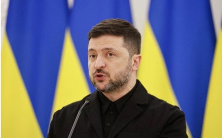 زيلينسكي يتمسك بعقد جولة المفاوضات مع روسيا