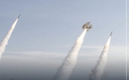 الـحرس الـثوري: اطلقنا عدداً كبيرا من صـواريخ خـيبر شـكن برأس حـربي يزن طناً في الموجة 33 والمـوجة 33 استهـدفت  تـل أبيـب والأسـطول الخامس للبحرية الأمريـكية