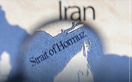 ترامب: فتح مضيق هرمز هو هدية من أمريكا للصين ولجميع الدول وسنضرب إيران بعشرين ضعفا إذا أوقفت تدفق النفط بمضيق هرمز