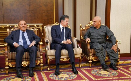 نيجيرفان بارزاني رئيس الاقليم،  يحضر مراسم تعزية الشيخ حسين الشيخ مصطفى، شقيق الشيخ جعفر الشيخ مصطفى، نائب رئيس إقليم كوردستان