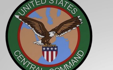 القيادة المركزية الأمريكية: نحث المدنيين في ⁧‫إيران‬⁩ على تجنب مرافق الموانئ التي تعمل فيها البحرية الإيرانية فورا، حيث  البحرية الإيرانية نشرت سفنا ومعدات عسكرية داخل موانئ مدنية مخصصة للملاحة التجارية