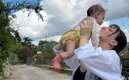 Gizem Karaca’dan kızı Yaz ile yeni paylaşım!