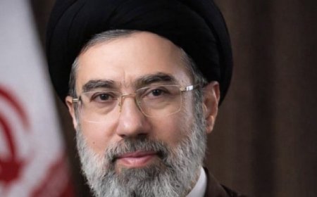 المرشد الإيراني الجديد في بيانه: مضيق هرمز ينبغي أن يبقى مغلقا وأفشلنا مساعي تقسيم البلاد ويجب إغلاق جميع القواعد الأميركية في المنطقة فورا وسنهاجمها ونؤمن بالصداقة مع الجيران ولا نستهدف إلا القواعد العسكرية وسنواصل ذلك حتما