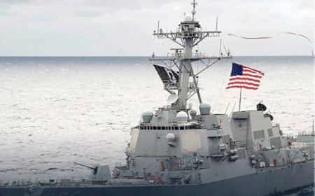 أ. ب عن مسؤول أمريكي: مدمـرات تابعة للبحرية الأمريكية اعترضت صـواريخ إيرانية في المجال الجوي التركي والمدمـرة الأمريكية أسقطـت صـاروخًا باليسـتيًا إيرانيًا فوق الأجواء التركية