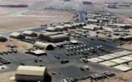 ‏ صحيفة وول ستريت جورنال نقلا ‌عن مسؤولين أمريكيين تورد  أن خمس طائرات تزويد ​بالوقود تابعة للقوات ​الجوية الأمريكية تعرضت للقصف وأصيبت ⁠بأضرار وهي رابضة ​في قاعدة الأمير ​سلطان الجوية في السعودية