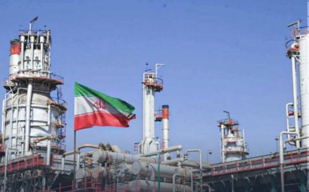 لجنة الطاقة بالبرلمان الإيراني: عملية إمداد الوقود تسير دون مشاكل رغم استهداف بعض الخزانات في العاصمة