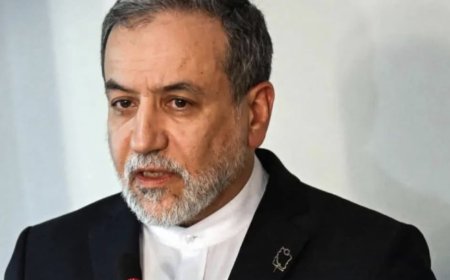 وزير الخارجية الإيراني عباس عراقجي: أميركا صنعت مسيرة تشبه مسيراتنا وتستهدف بها مواقع في الدول العربية