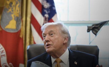 الرئيس الأميركي دونالد ترامب: بصفتي رئيسًا للولايات المتحدة الأميركية الدولة الأقوى في العالم بلا منازع فإننا لسنا بحاجة إلى مساعدة أحد و لم نعد بحاجة إلى دعم اليابان أو أستراليا أو كوريا الجنوبية و معظم حلفائنا في حلف الأطلسي أبلغونا بأنهم لا يريدون التورط بعمليتنا العسكرية ضد النظام الإرهابي في إيران.