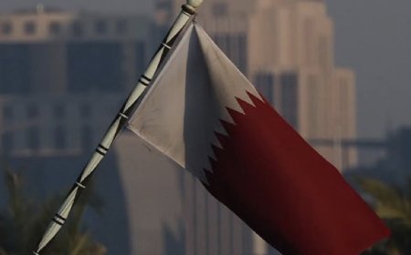 وزارة الخارجية القطرية، تسلم مذكرة رسمية إلى السفارة الإيرانية لديها، تفيد بأن  الدوحة تعتبر كلاً من الملحق العسكري والملحق الأمني في السفارة، إضافة إلى العاملين في الملحقيتين، أشخاصاً غير مرغوب فيهم، وتطلب منهم مغادرة أراضي الدولة خلال مدة أقصاها 24 ساعة. ردا على القصف الايراني بالمسيرات