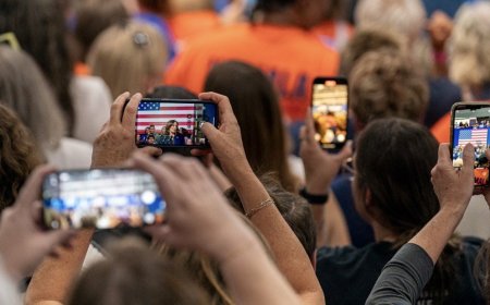 الهاتف الذكي... وسيط للحياة الرقمية