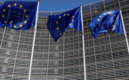 مفوض الطاقة لدى الاتحاد الأوروبي يطلب من الدول الأعضاء ملء خزانات الغاز مبكراً لاحتواء تداعيات حرب إيران