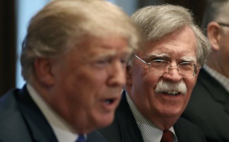 جون بولتون لـ"اندبندنت عربية": النظام الإيراني سفينة تغرق