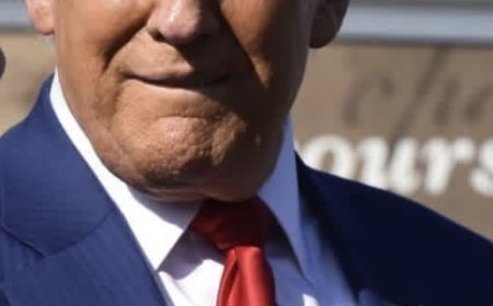 مسؤولان أمريكيان ل"CNN": إدارة ترامب تعمل على ترتيب اجتماع في باكستان نهاية هذا الأسبوع لمناقشة مخرج من الحرب و: تشير الخطط إلى سفر نائب الرئيس جيه دي فانس إلى باكستان وربما مسؤولين كبار آخرين من الإدارة.